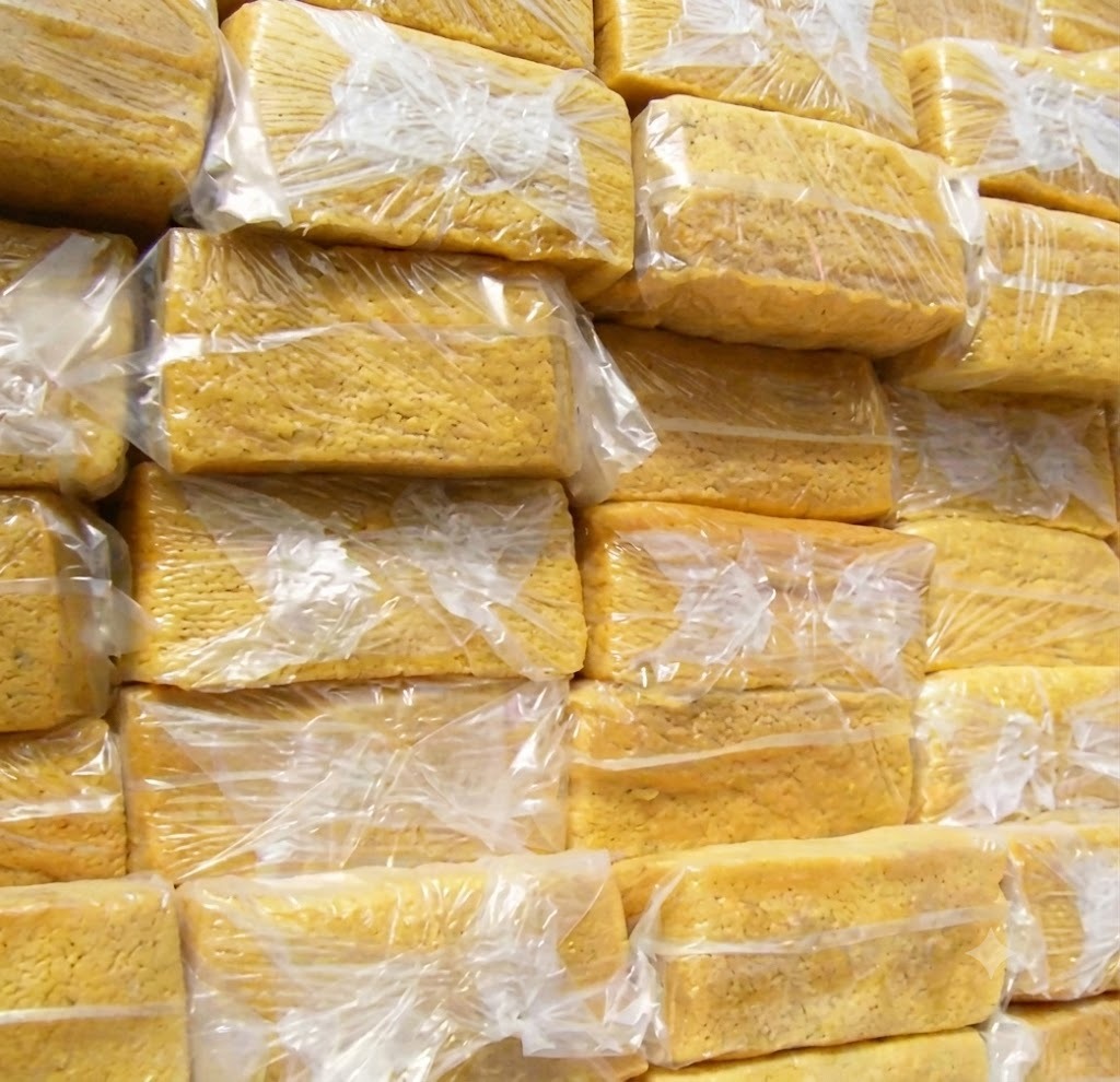 Natural rubber bale